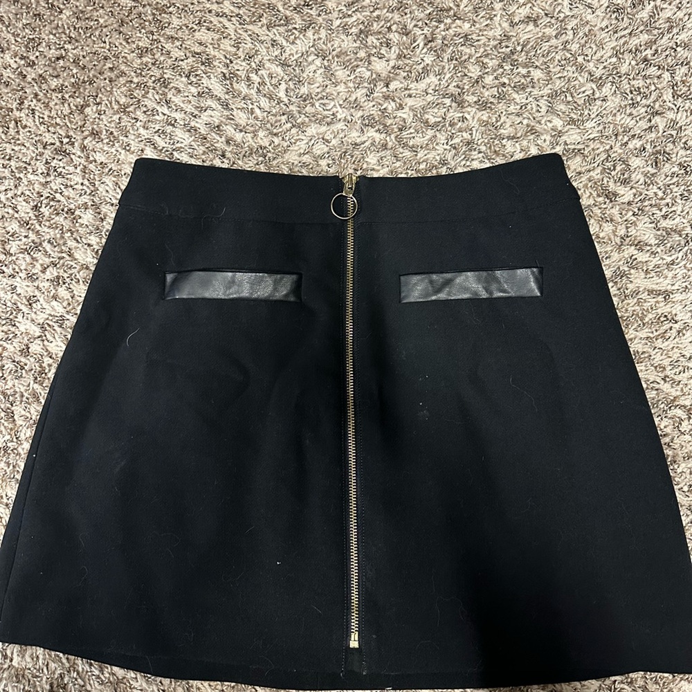 Chic Black Mini Skirt with Leather Accents